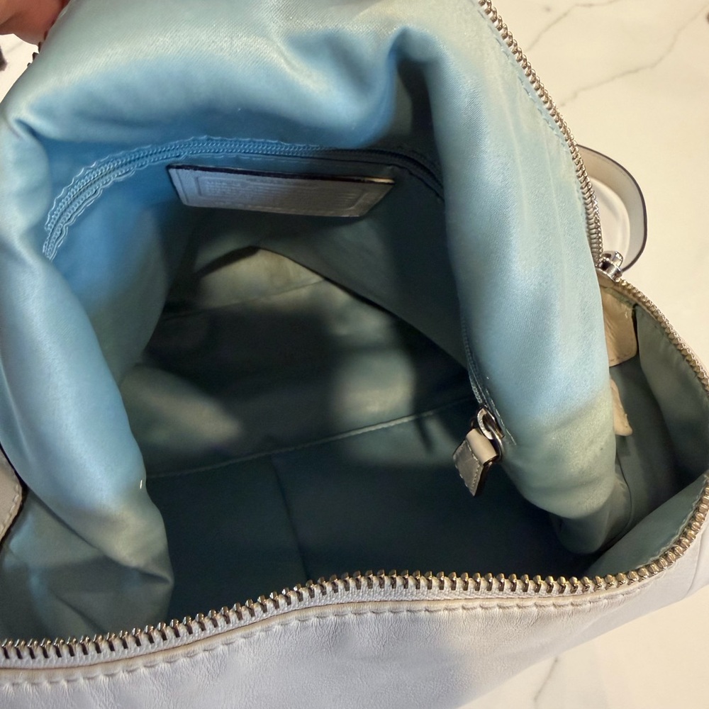 Coach Cream Leather Hobo Bag with Silver Hardware - Picture 3 of 6
